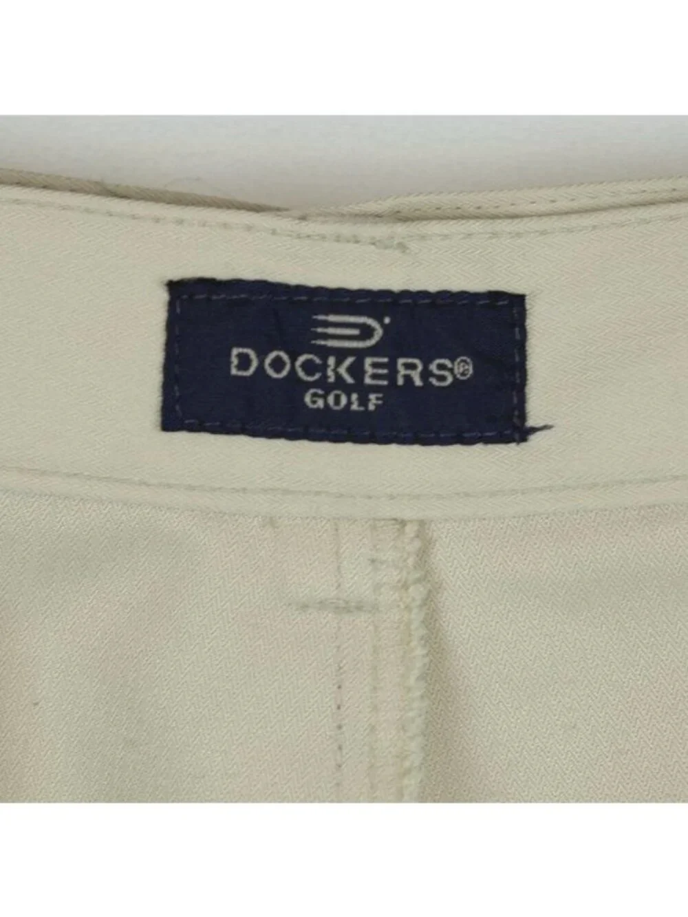 Dockers Golf Men's Size 34 Tan Pleated Bermuda Golf Shorts